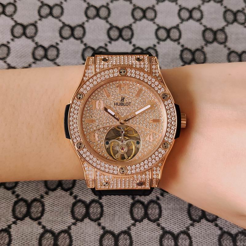 Hublot 42mm 76-Classic Fusion (1)