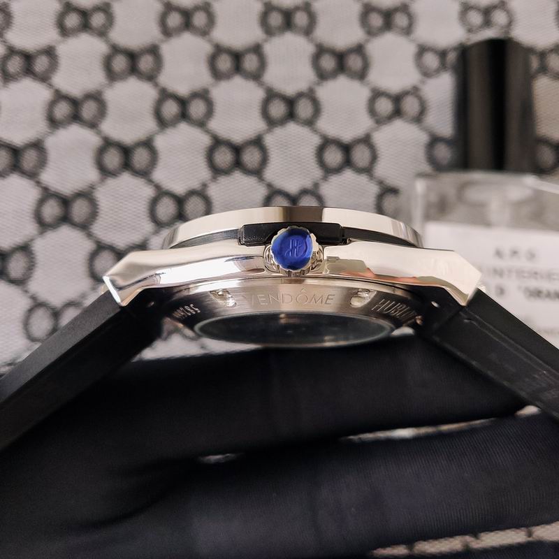 Hublot 42mm 79-Classic Fusion (4)