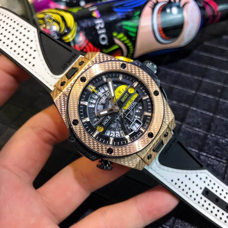 Hublot 43mm 18 (8)