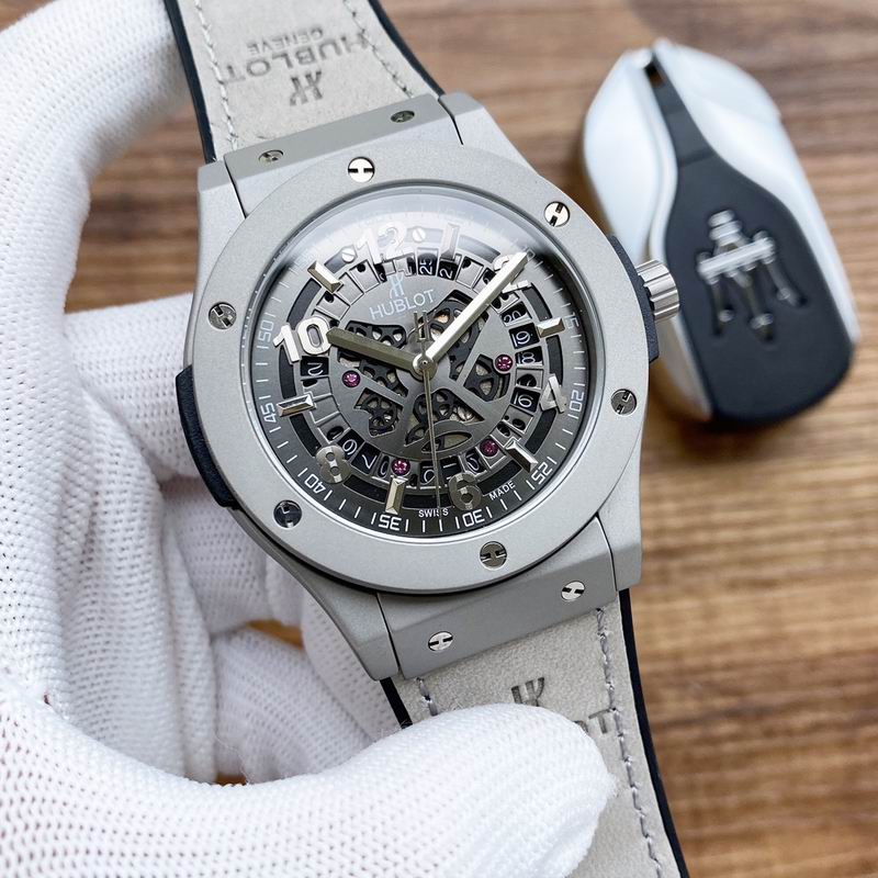 Hublot 43mm 37 (8)