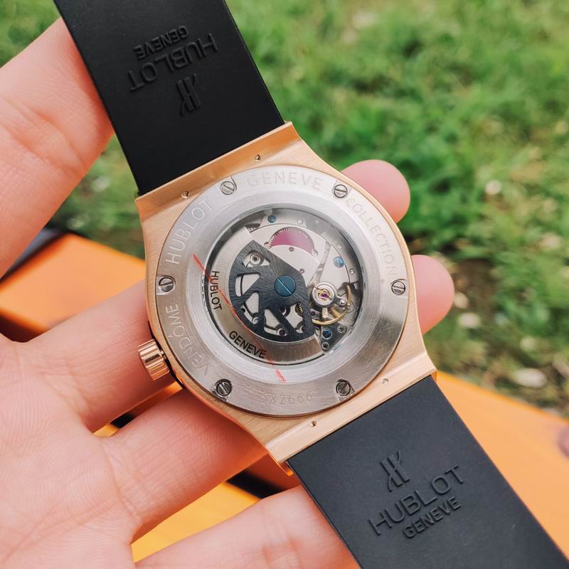 Hublot 43mm 40 (4)