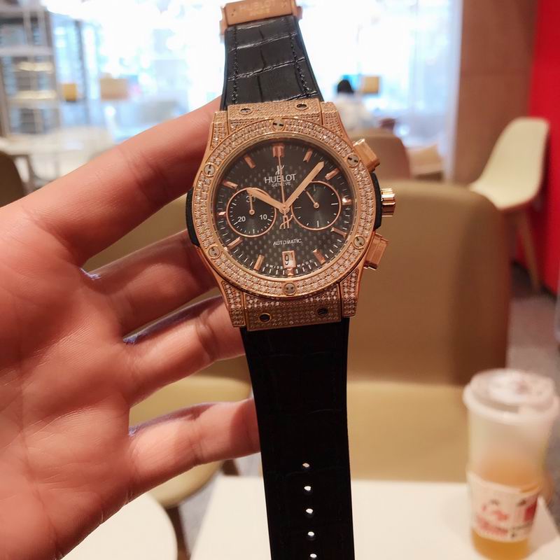 Hublot 43mm 42 (8)