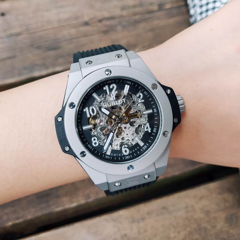 Hublot 43mm 48 (1)