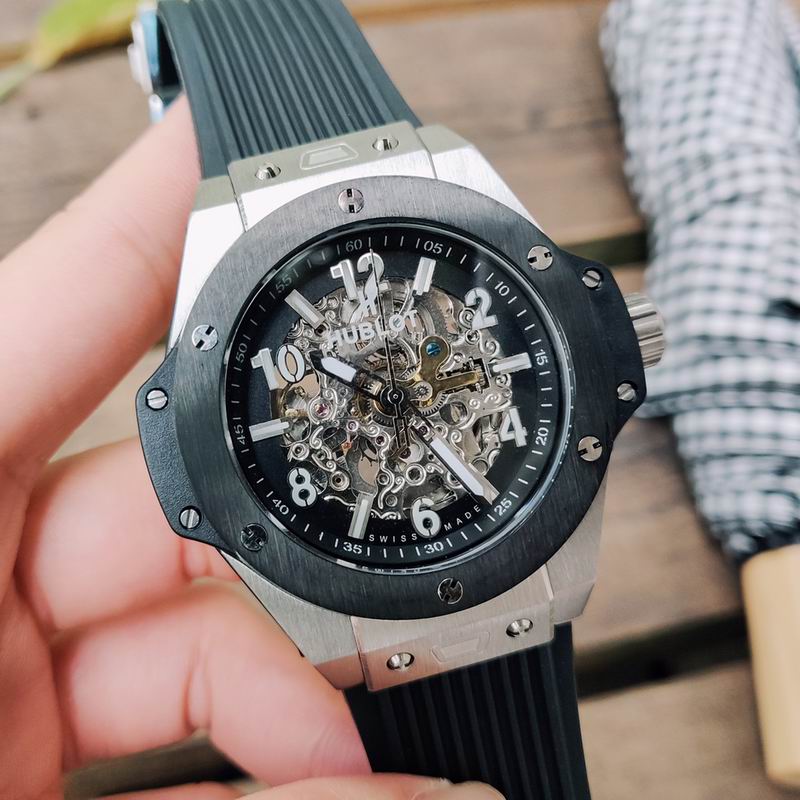 Hublot 43mm 48 (8)