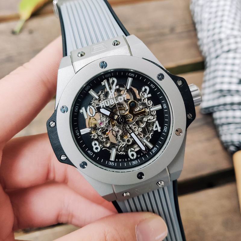 Hublot 43mm 48 (9)