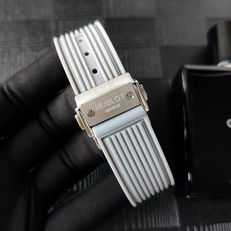 Hublot W38mm 107 (2)