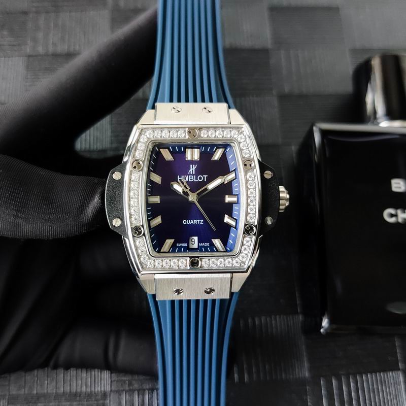 Hublot W38mm 107 (6)