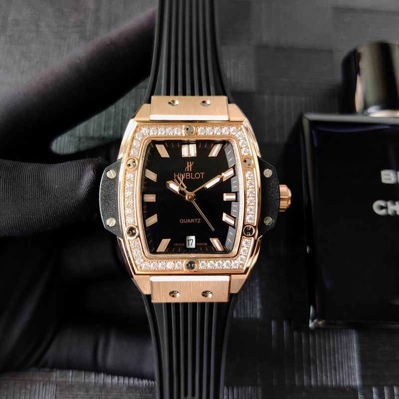 Hublot W38mm 108 (3)