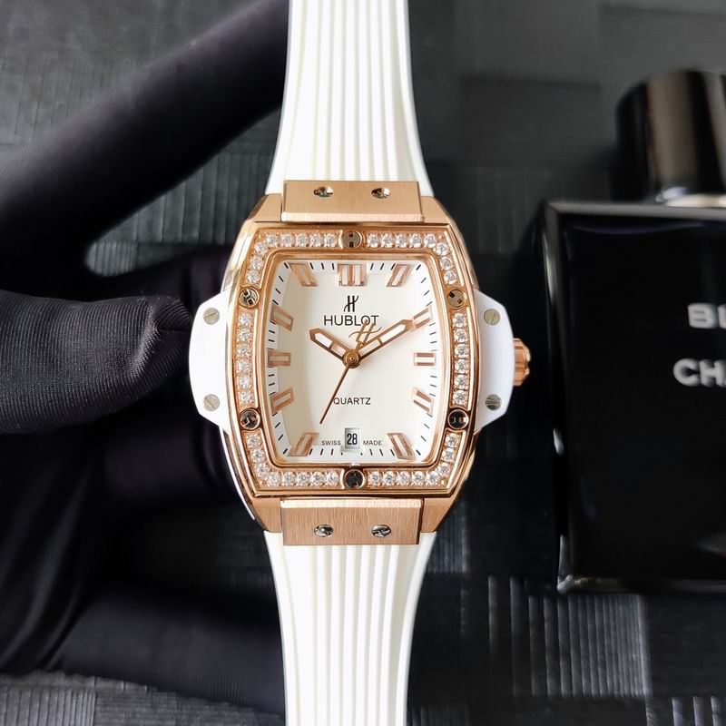 Hublot W38mm 108 (5)