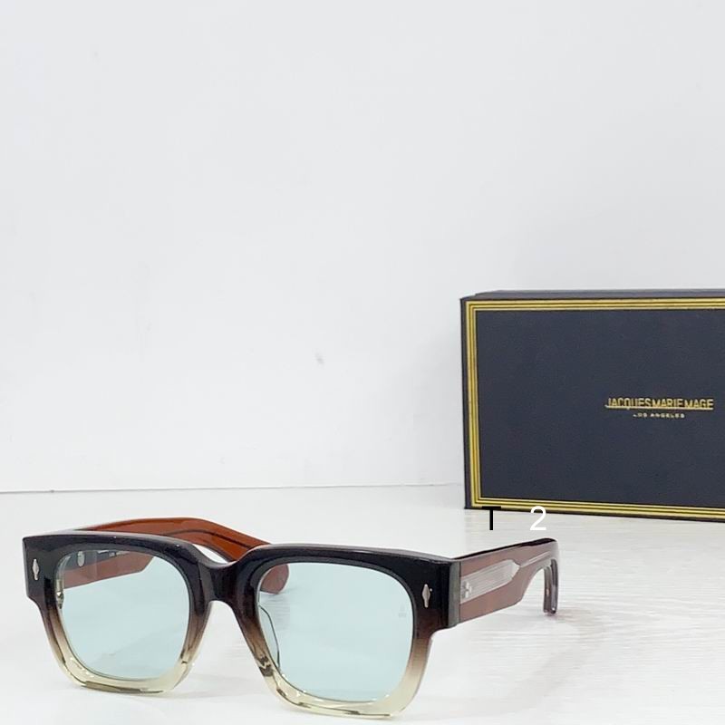 Jacques Marie Mag 091603 b06