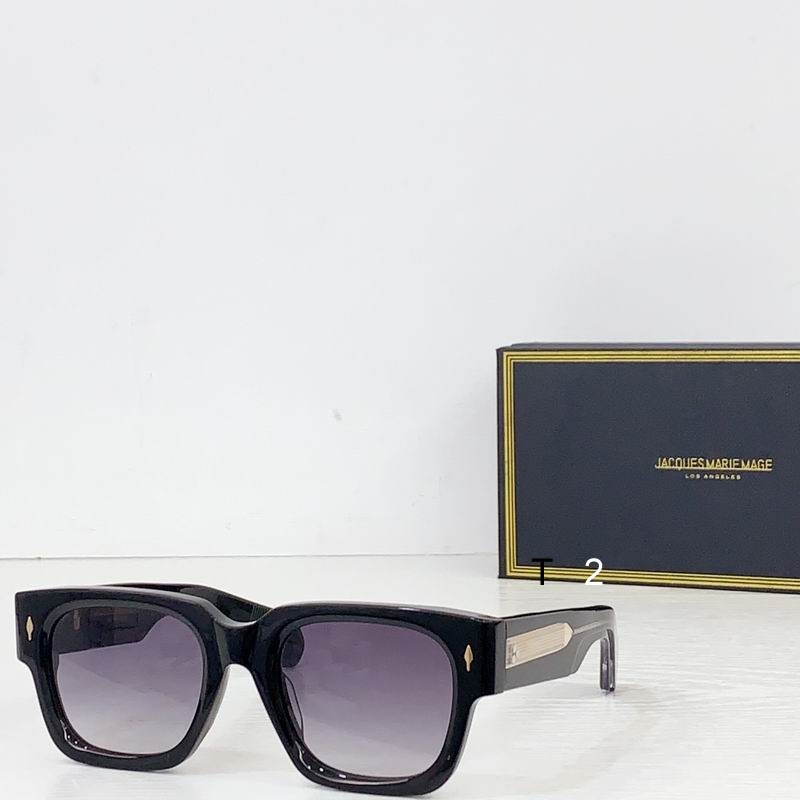 Jacques Marie Mag 091603 b08