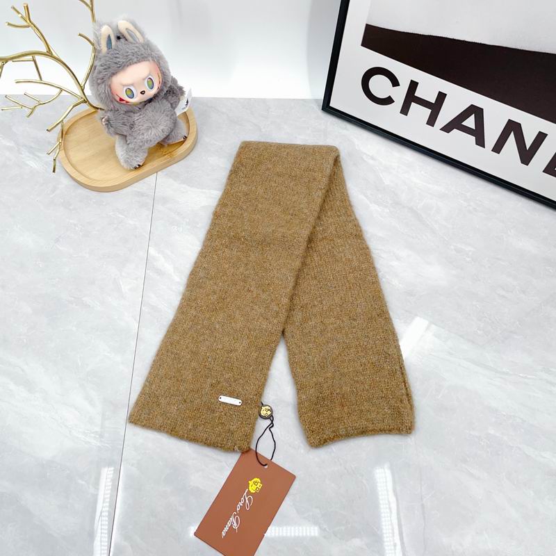 LP scarf dx (514)