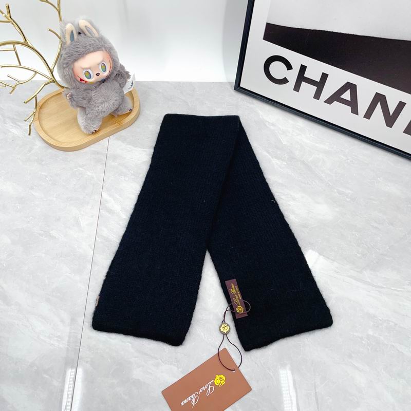 LP scarf dx (539)
