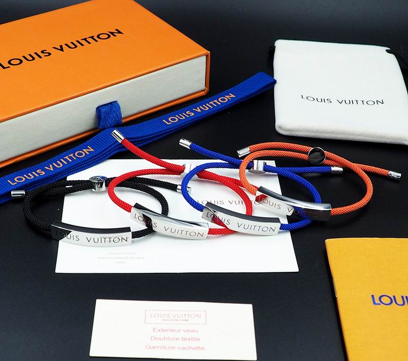 LV Bracelet 07yxq11 (5)