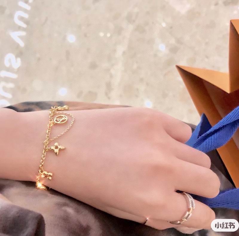 LV Bracelet 07yxq17 (6)