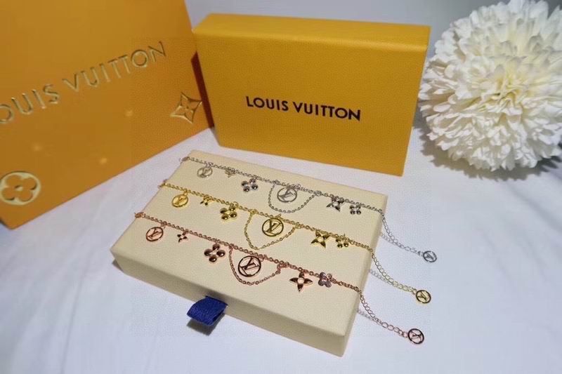 LV Bracelet 07yxq17 (8)