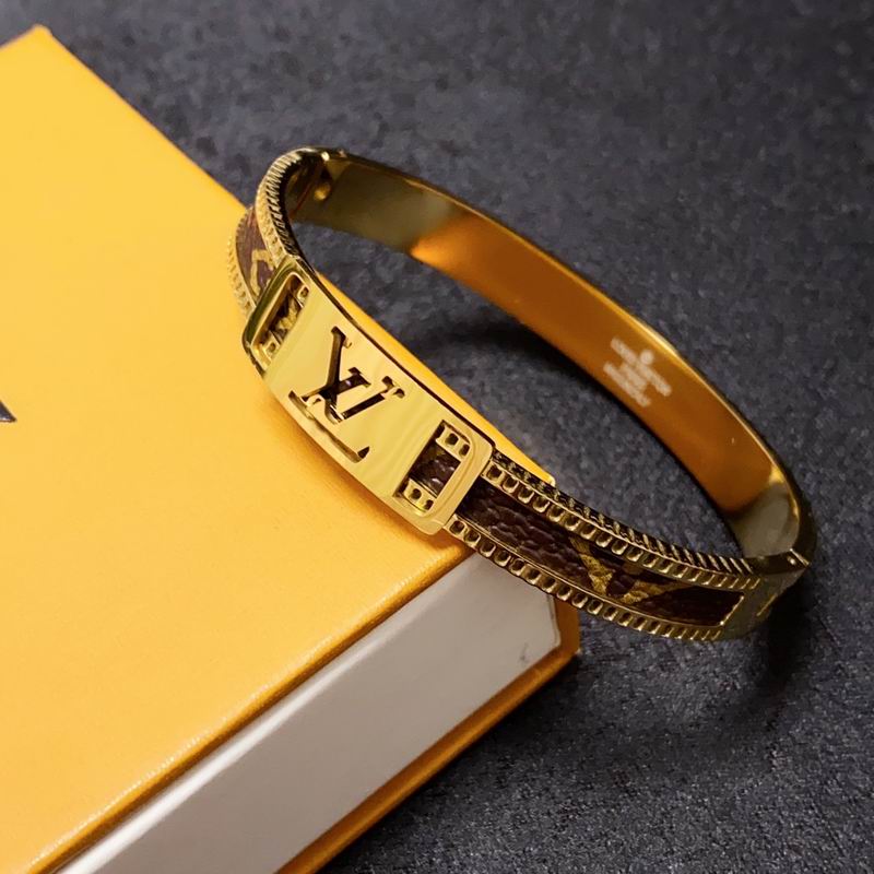 LV Bracelet 07yxq21 (4)