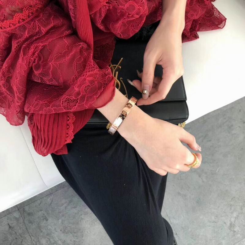 LV Bracelet 07yxq23 (7)