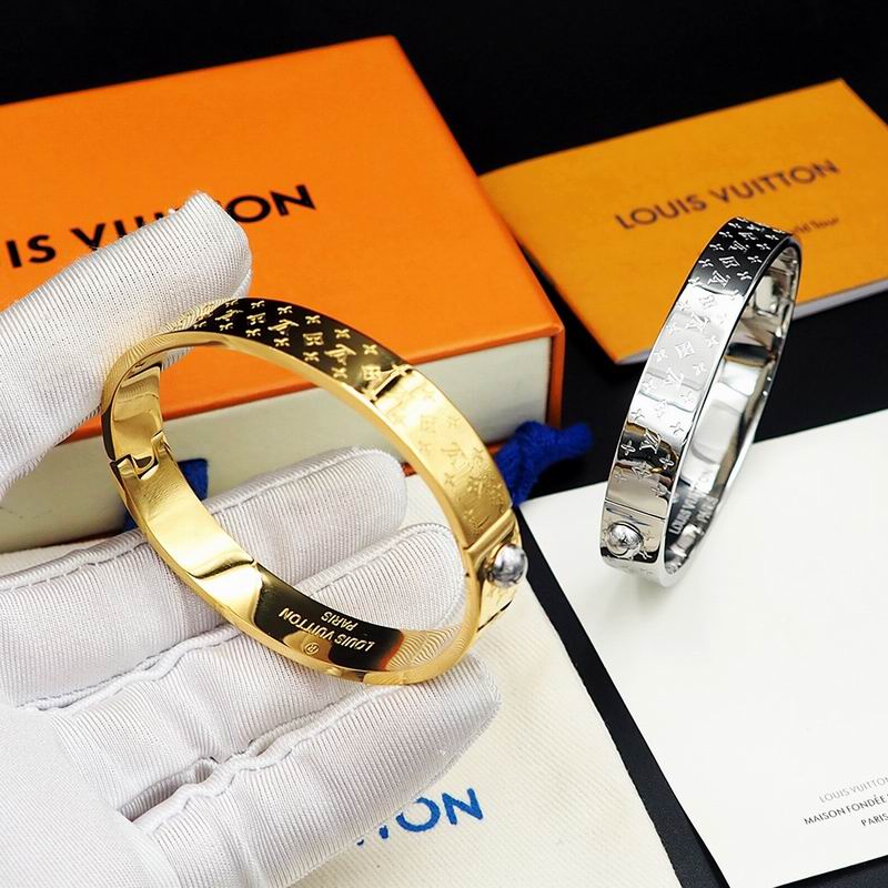 LV Bracelet 07yxq24 (2)