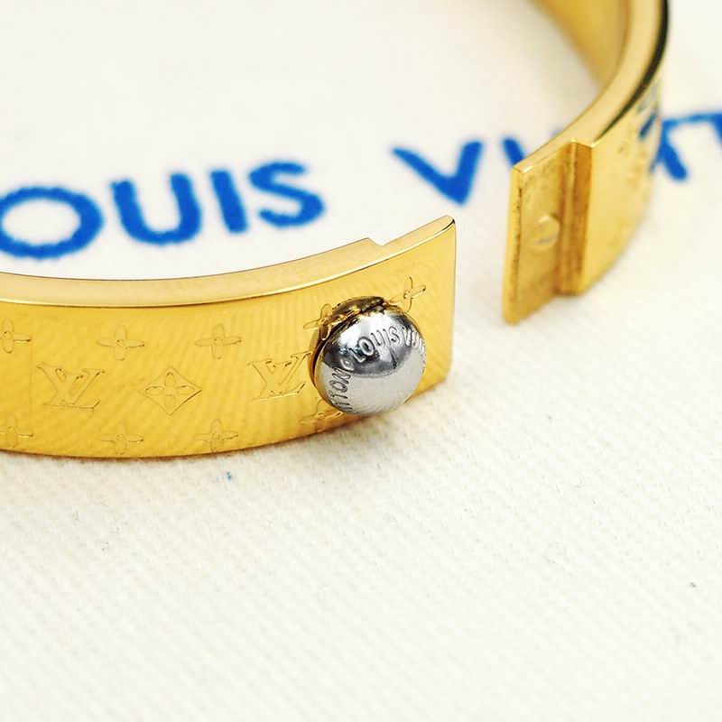 LV Bracelet 07yxq24 (9)