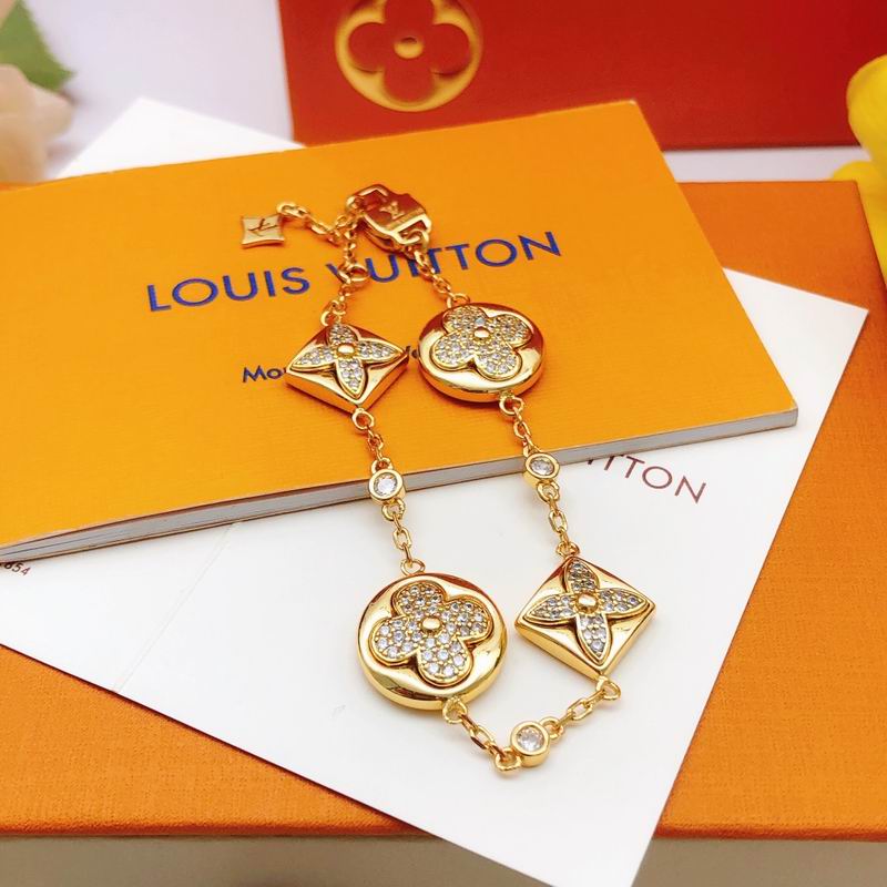 LV Bracelet 07yxq28 (4)
