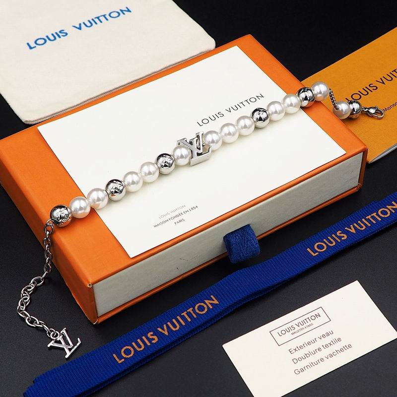 LV Bracelet 07yxq30 (6)