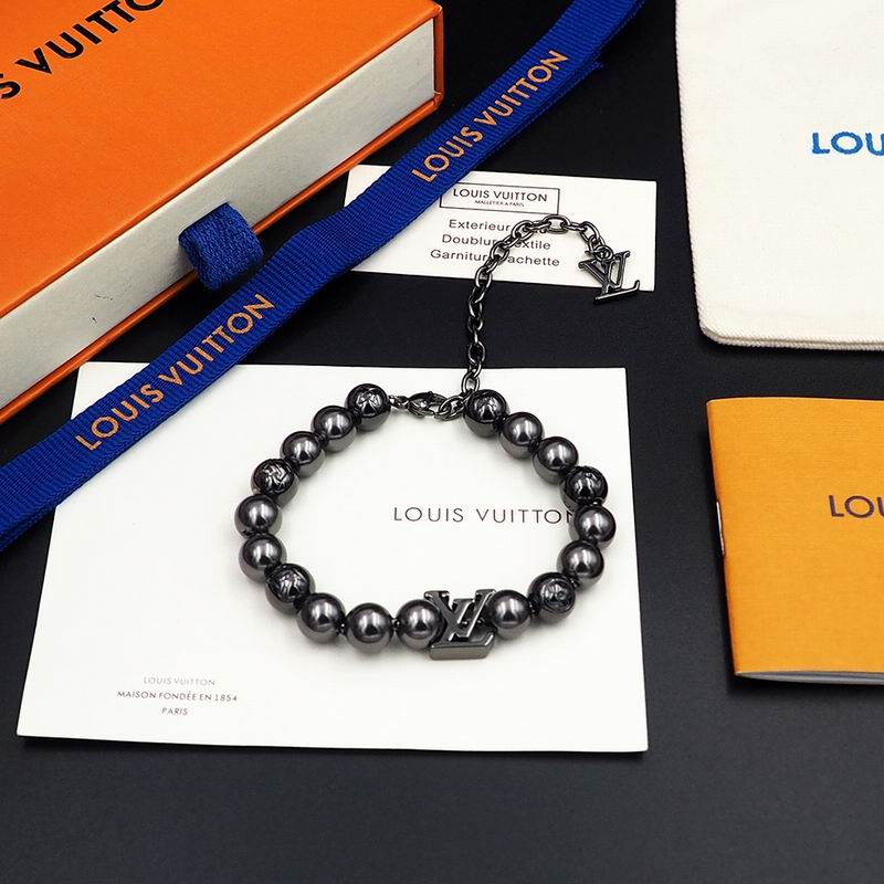 LV Bracelet 07yxq31 (2)