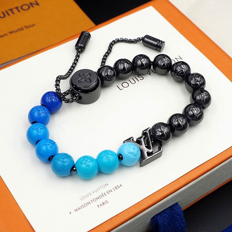 LV Bracelet 07yxq32 (1)
