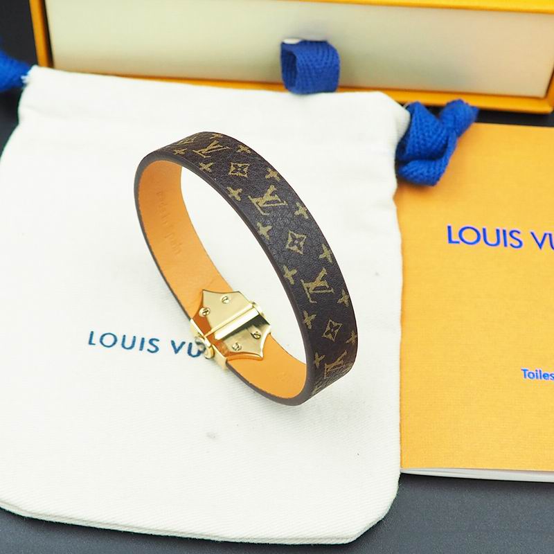 LV Bracelet 08yxq22 (3)