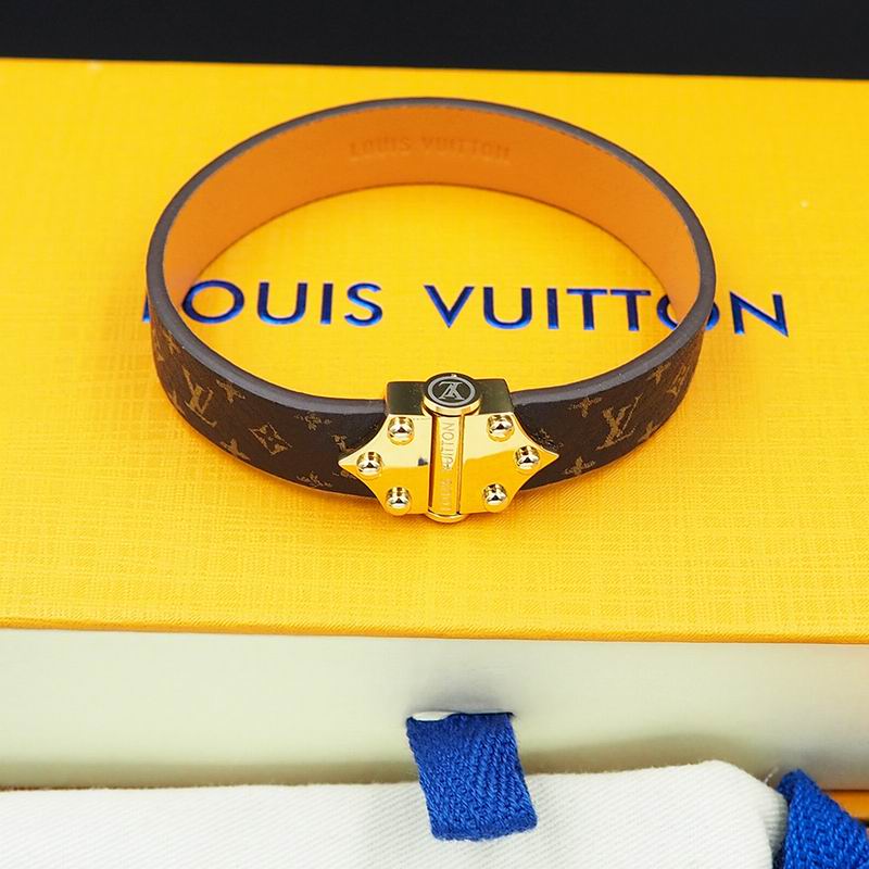 LV Bracelet 08yxq22 (5)