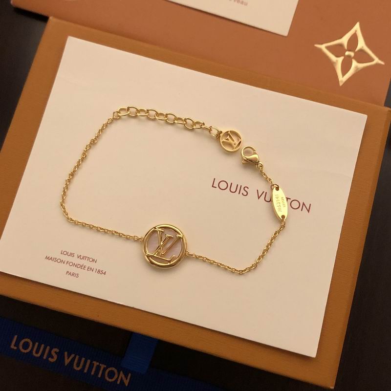 LV Bracelet 08yxq24 (2)