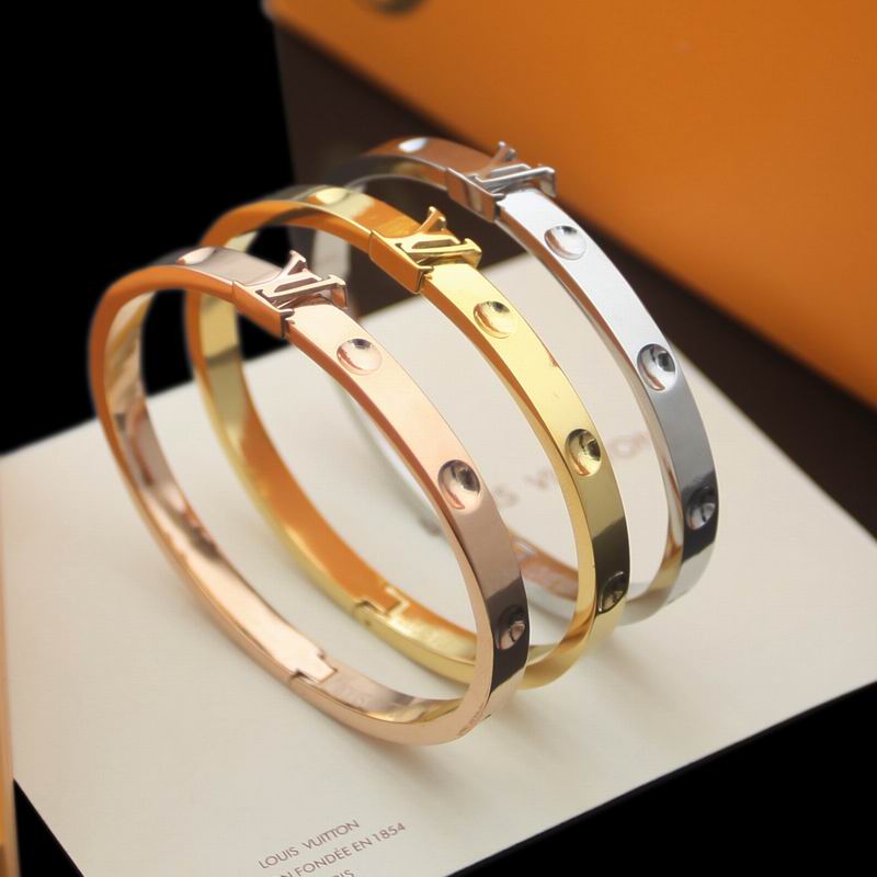 LV Bracelet 08yxq29 (5)