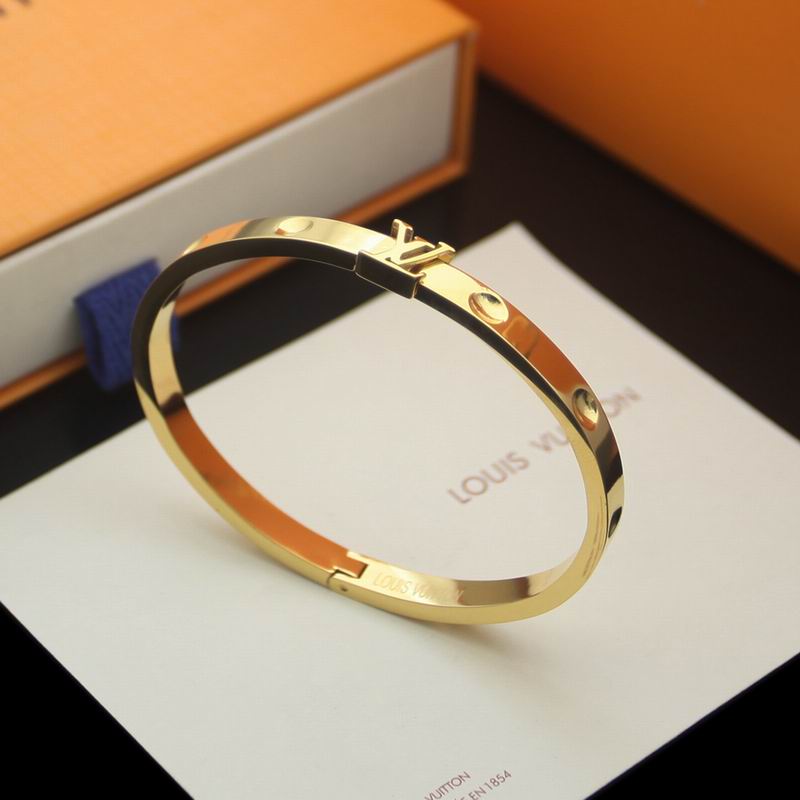 LV Bracelet 08yxq29 (7)