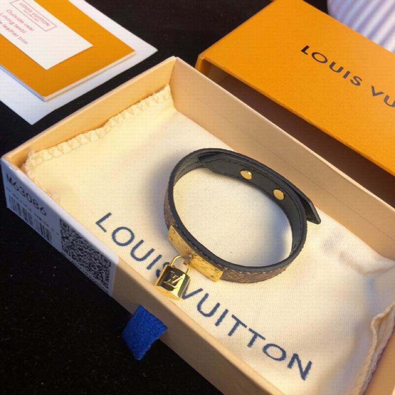 LV Bracelet 08yxq32 (4)
