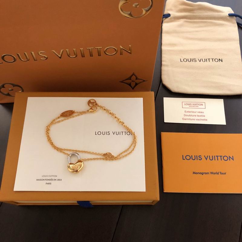 LV Bracelet 09yxq03 (1)