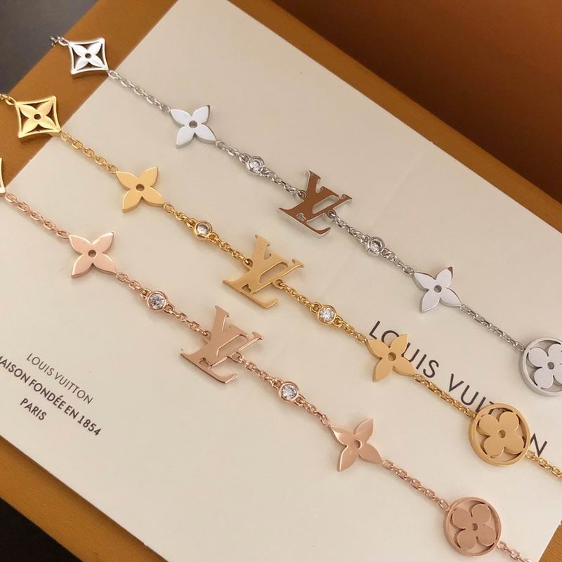 LV Bracelet 09yxq05 (1)