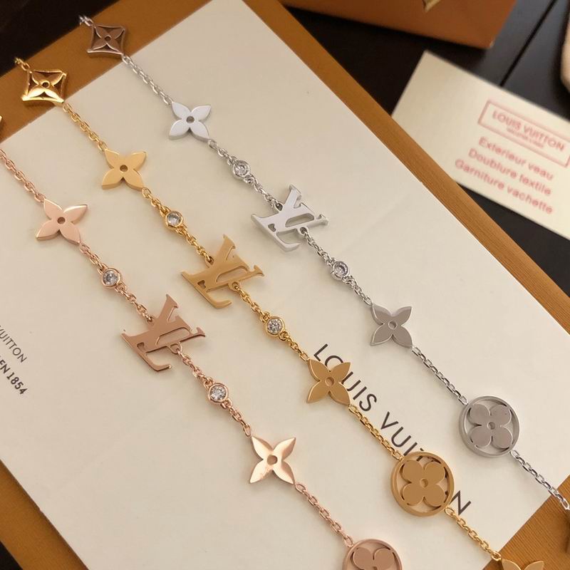 LV Bracelet 09yxq05 (2)