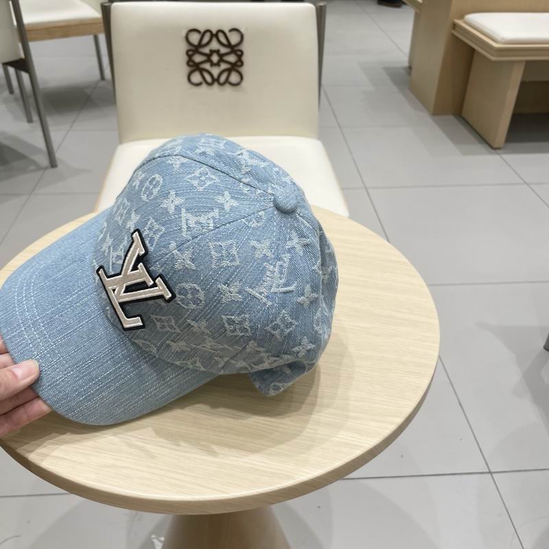 LV Cap (223)