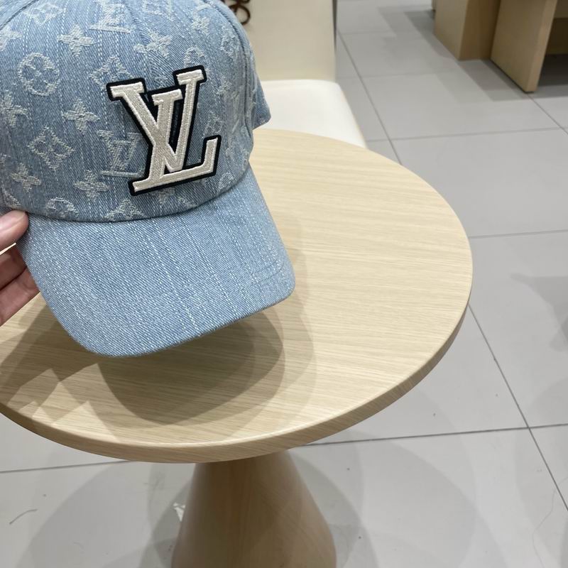 LV Cap (225)