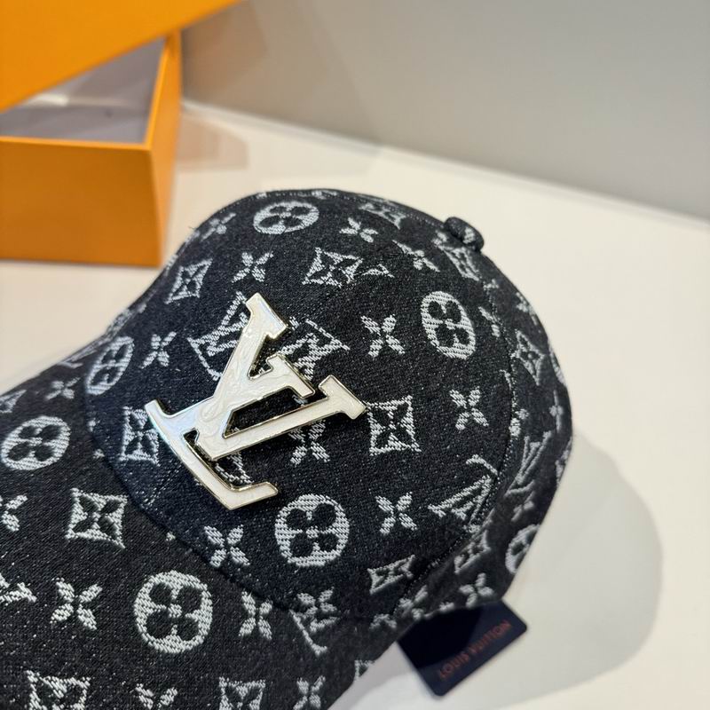 LV Cap (383)