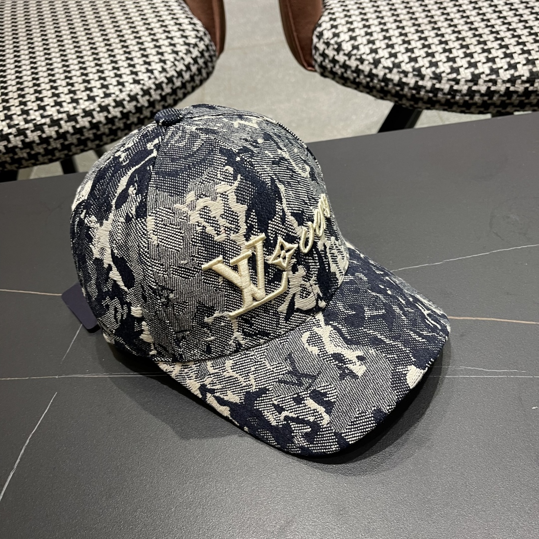 LV Cap (42)