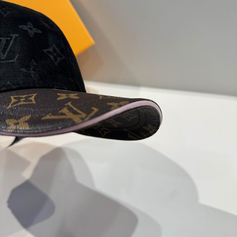 LV Cap (476)
