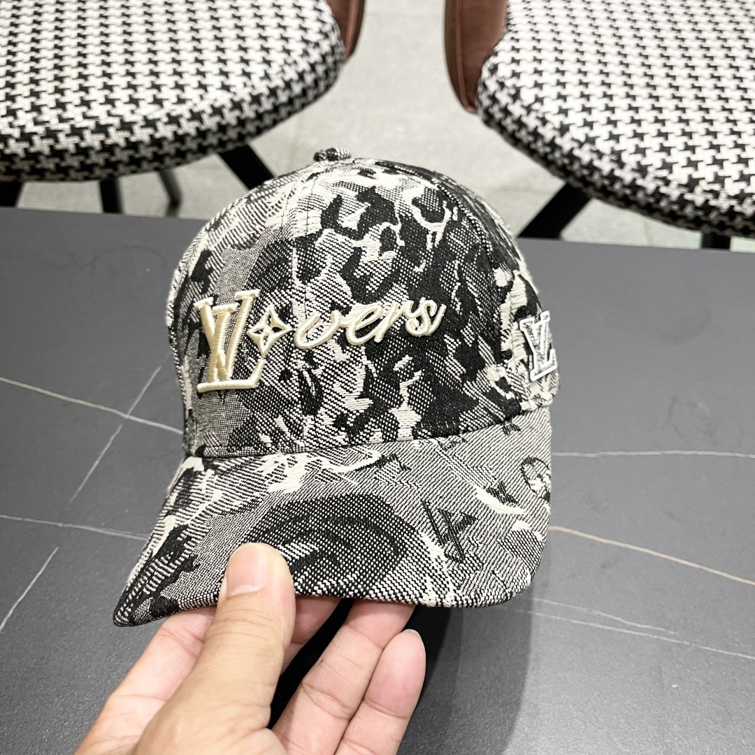 LV Cap (51)