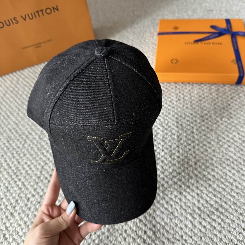 LV Cap (659)
