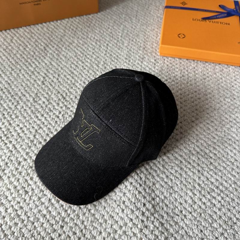 LV Cap (662)