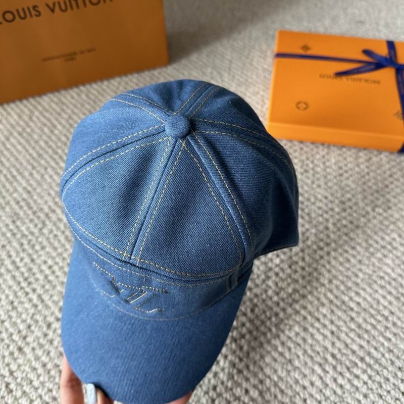 LV Cap (667)