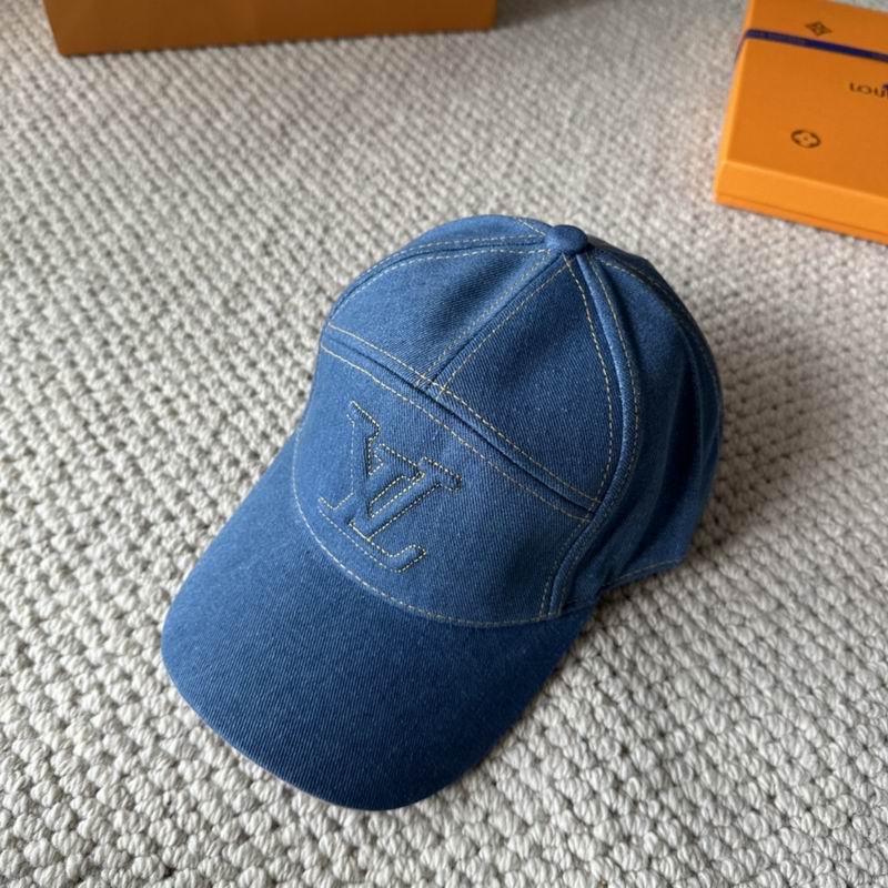 LV Cap (671)