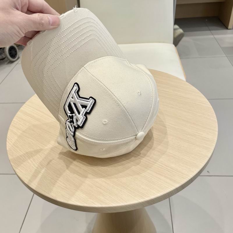 LV Cap (684)
