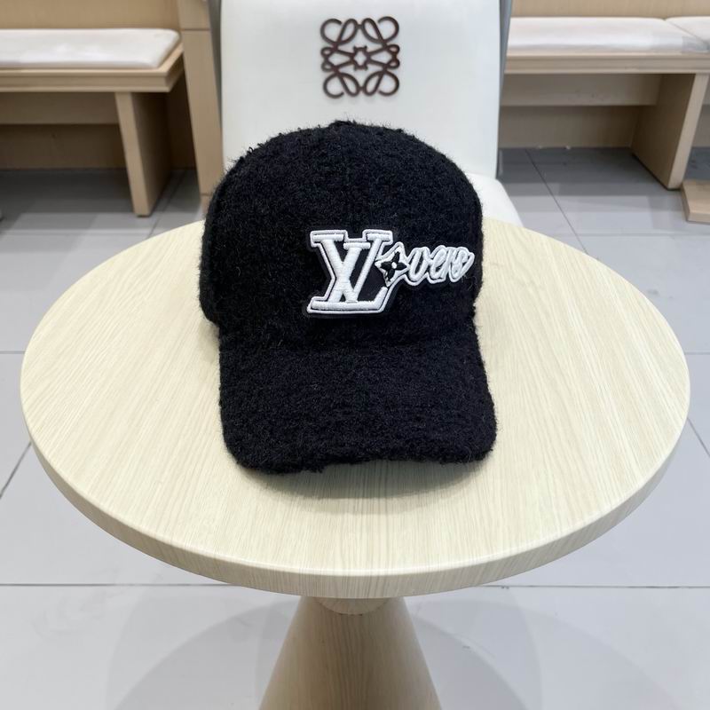 LV Cap (824)