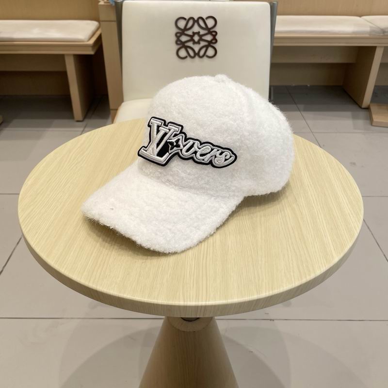 LV Cap (832)